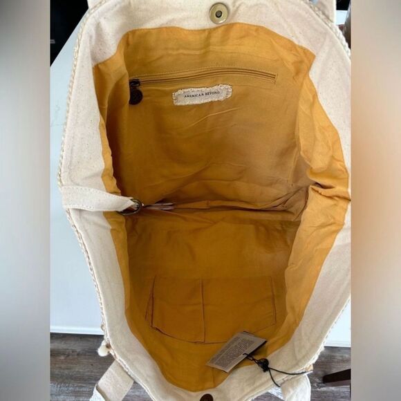 America & Beyond Hand Beaded Neutral Colored Wild Nights Tote Bag NWT - Picture 8 of 8